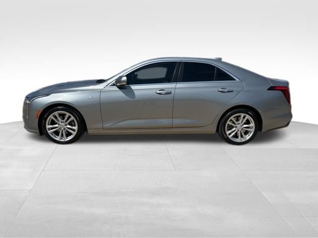 Used 2025 Cadillac CT4 Luxury image 4