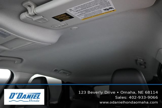 Used 2022 Ford Escape Titanium AWD/4WD image 34