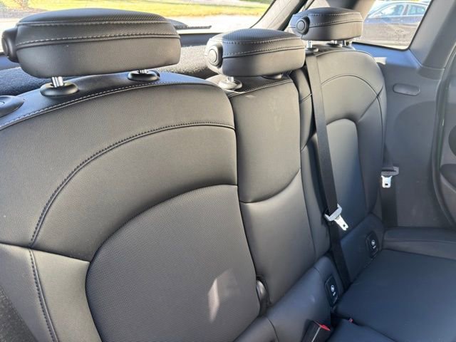 Used 2023 MINI Cooper S image 28