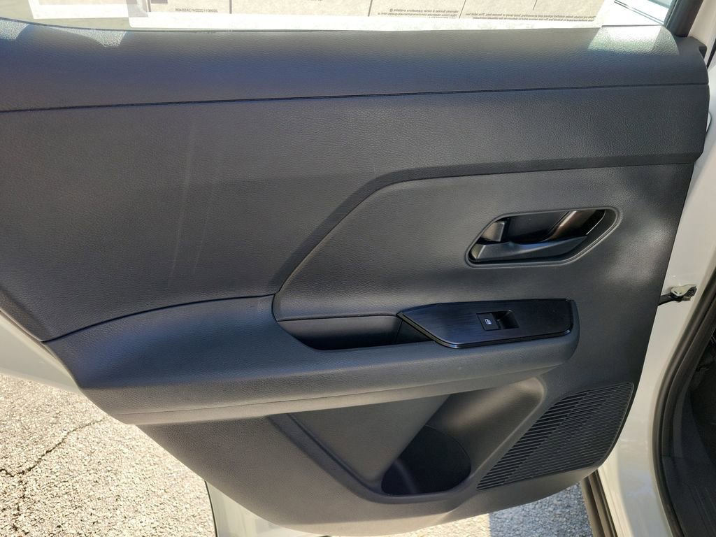 New 2026 Nissan Kicks S image 13