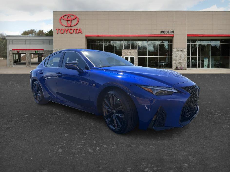 Used 2025 Lexus IS 350 F Sport image 3