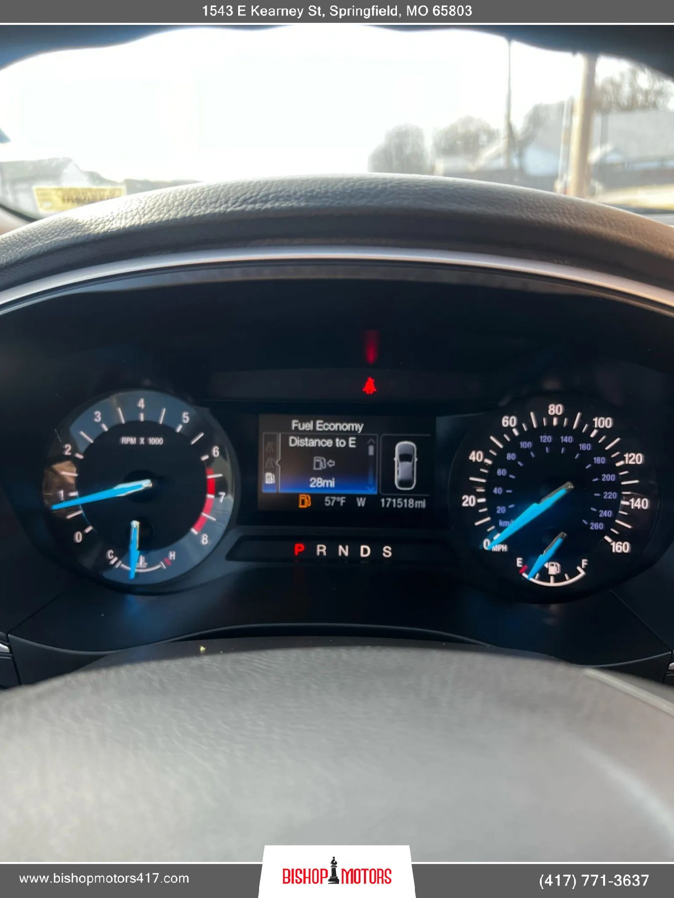 Used 2016 Ford Fusion SE image 9