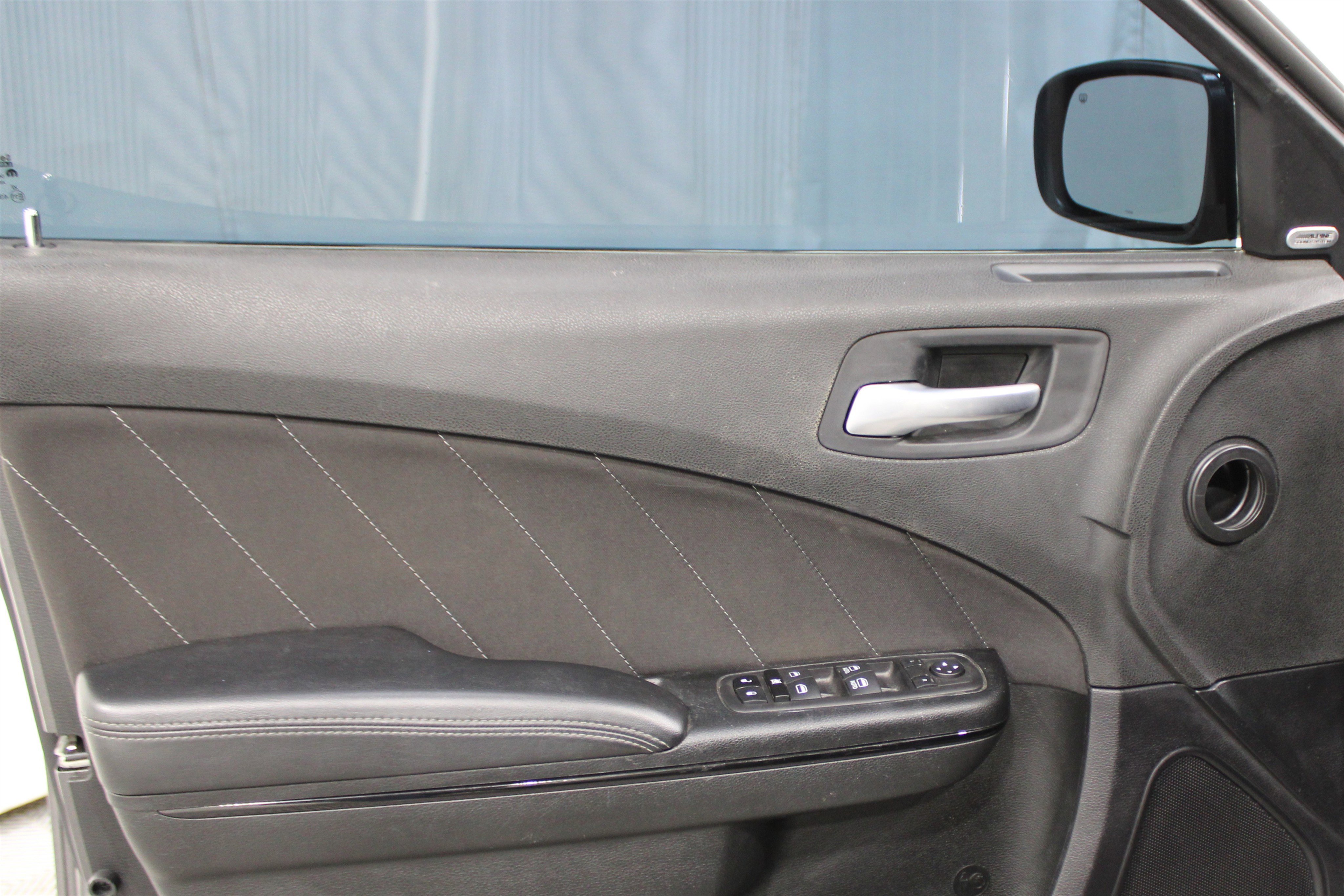 Used 2023 Dodge Charger R/T w/ Blacktop Package image 5