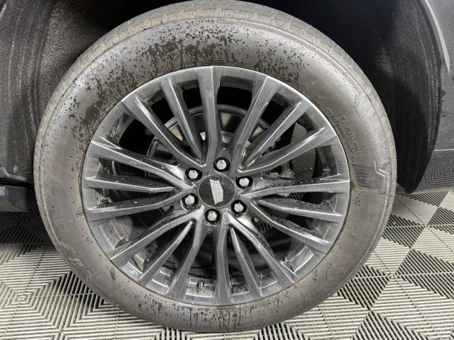 Used 2025 Cadillac Escalade Sport Platinum w/ LPO, Floor Liner Package AWD/4WD image 13