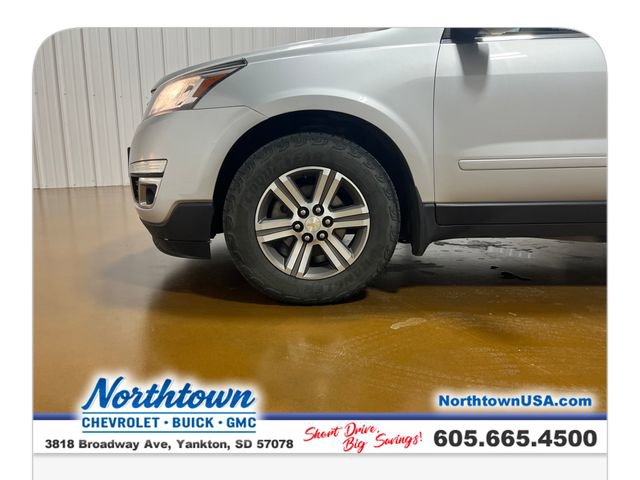 Used 2016 Chevrolet Traverse LT image 37