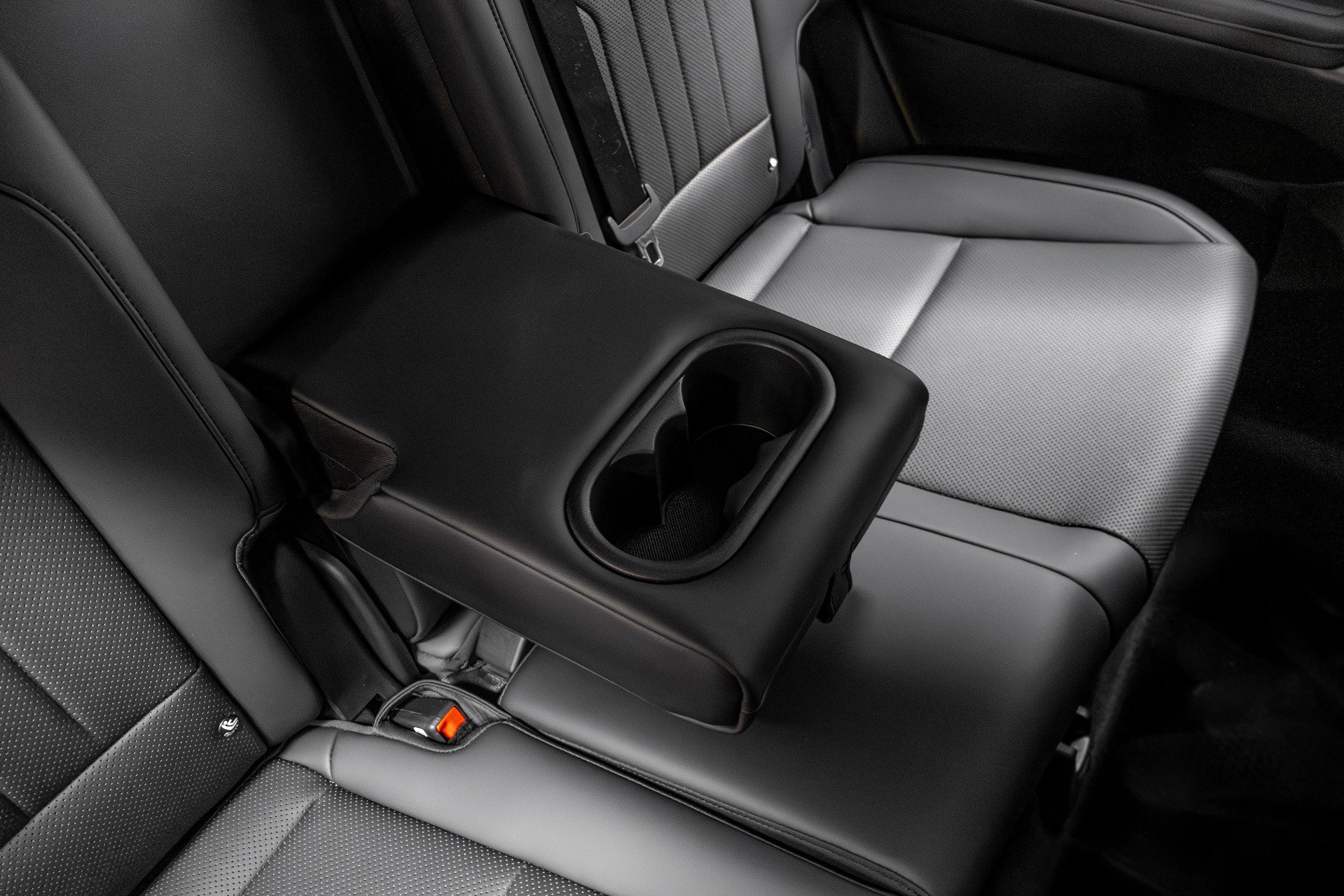 Used 2025 Hyundai Santa Fe SEL image 24