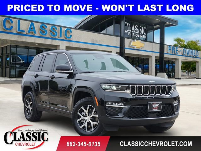 Used 2025 Jeep Grand Cherokee Limited AWD/4WD image 1