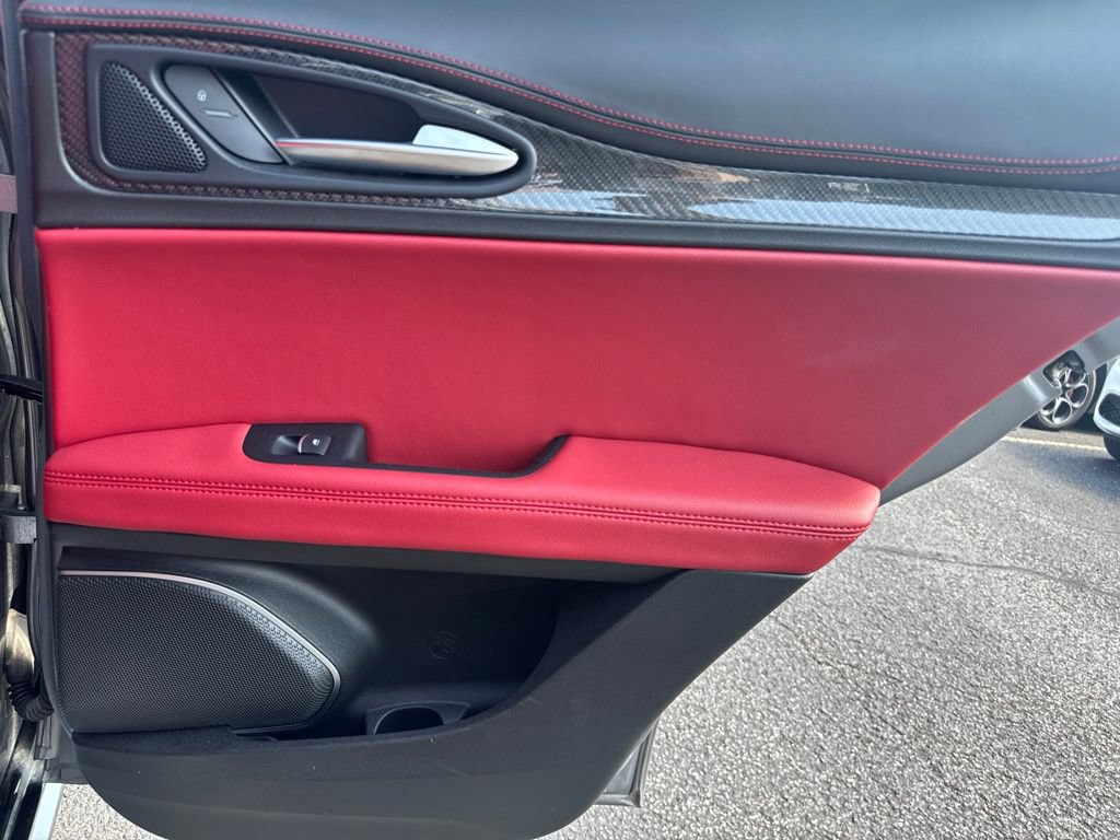 Used 2020 Alfa Romeo Stelvio Ti Sport AWD/4WD image 60
