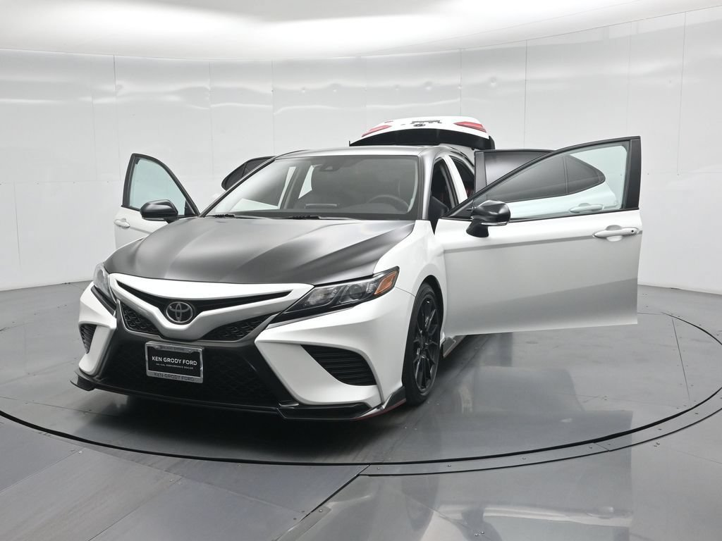 Used 2022 Toyota Camry TRD w/ TRD Package w/JBL Audio FWD image 31