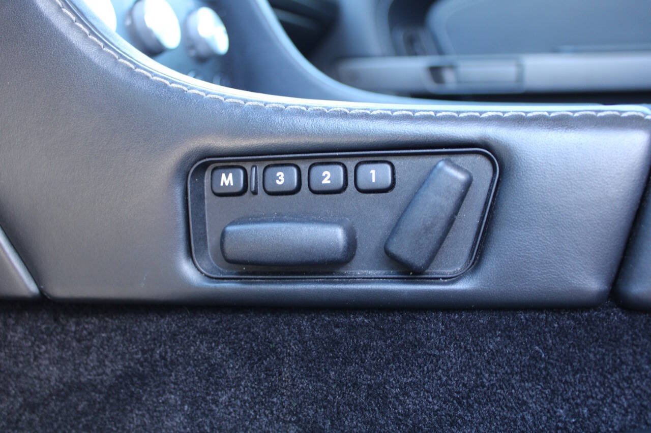 Used 2008 Aston Martin V8 Vantage Coupe RWD image 24