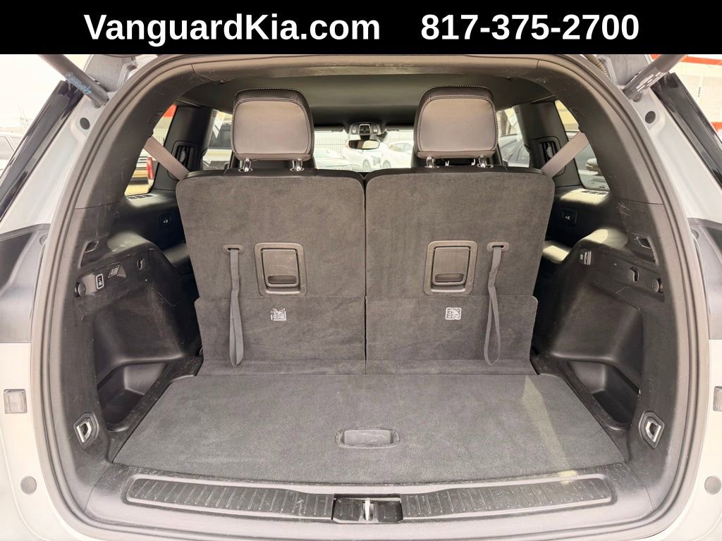 Used 2024 Jeep Grand Cherokee L Laredo AWD/4WD image 26