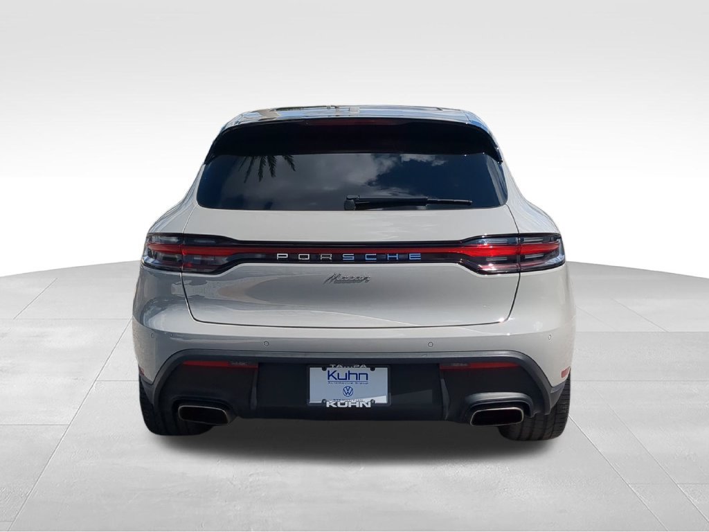 Used 2022 Porsche Macan AWD/4WD image 4