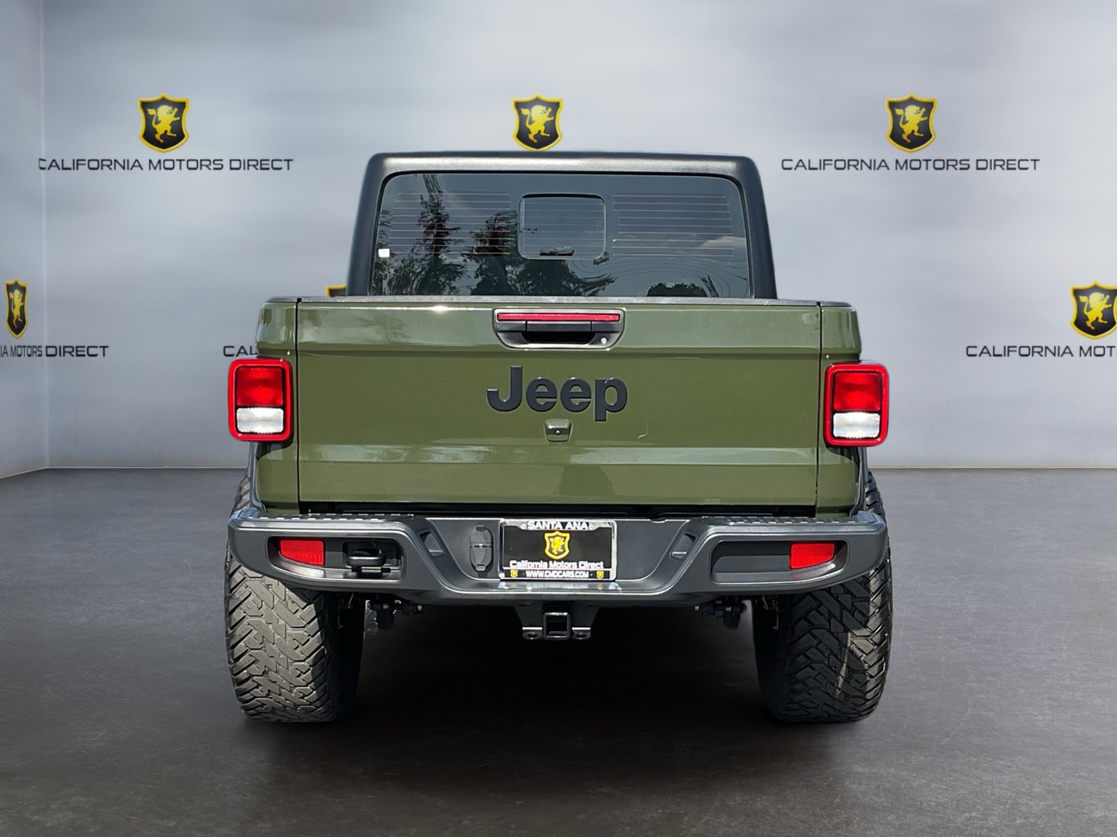 Used 2023 Jeep Gladiator Sport AWD/4WD image 6