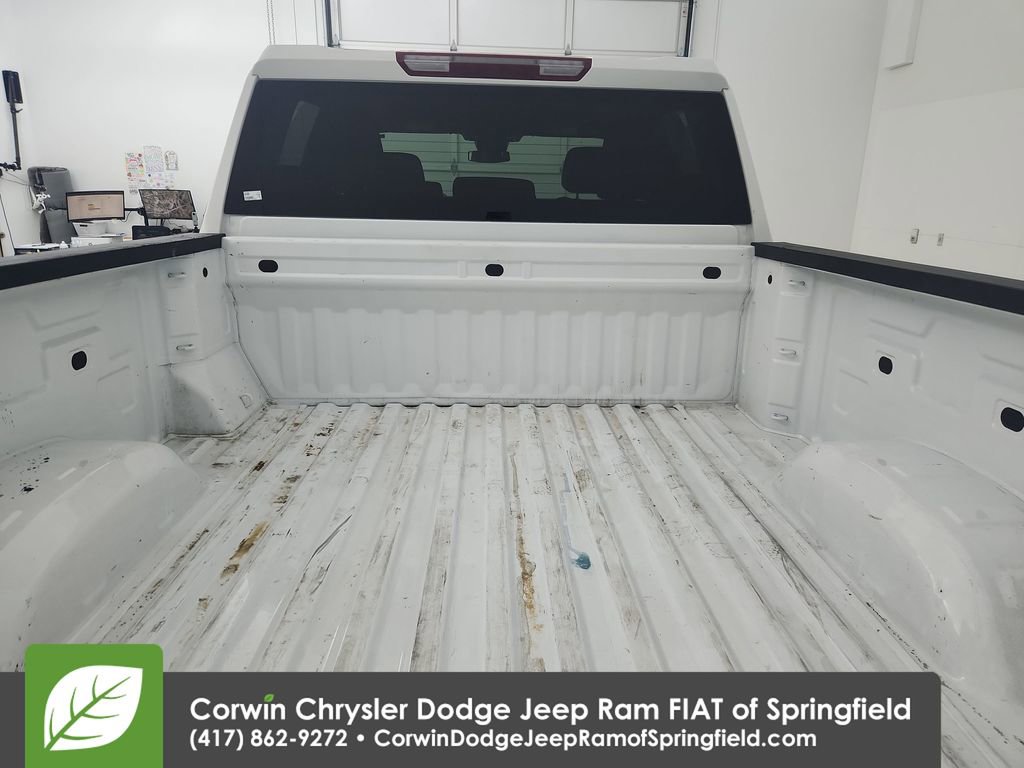 Used 2025 Chevrolet Silverado 2500 LT w/ Convenience Package image 29