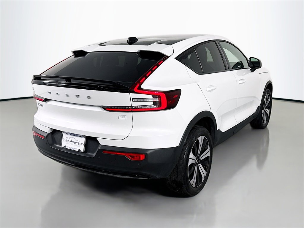 Used 2023 Volvo C40 P8 Recharge Plus image 9