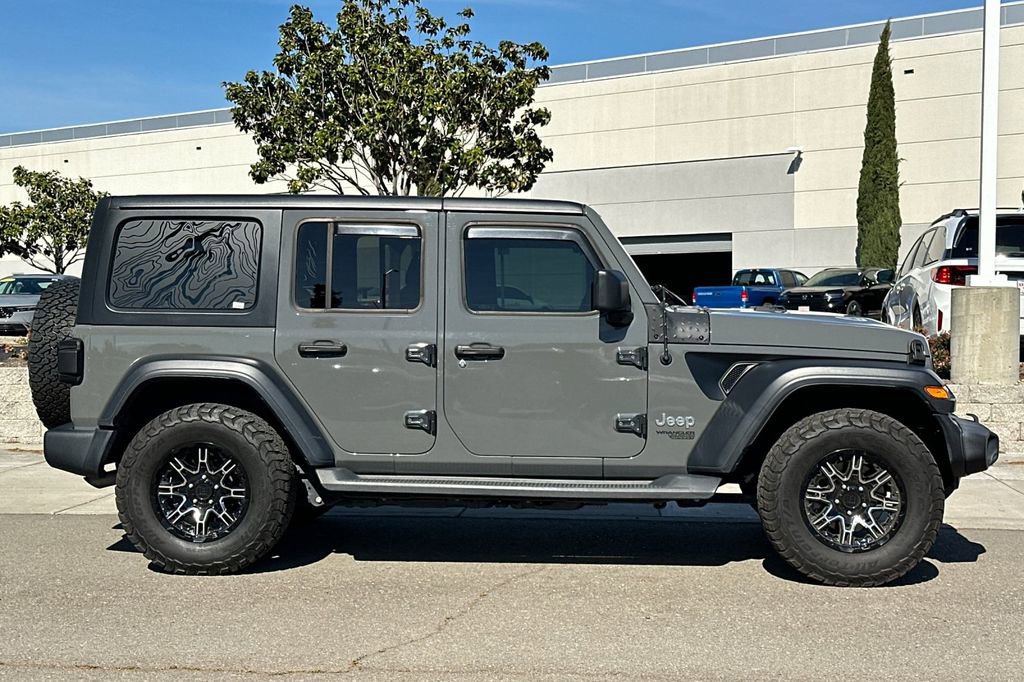Used 2020 Jeep Wrangler Unlimited Sport S image 3