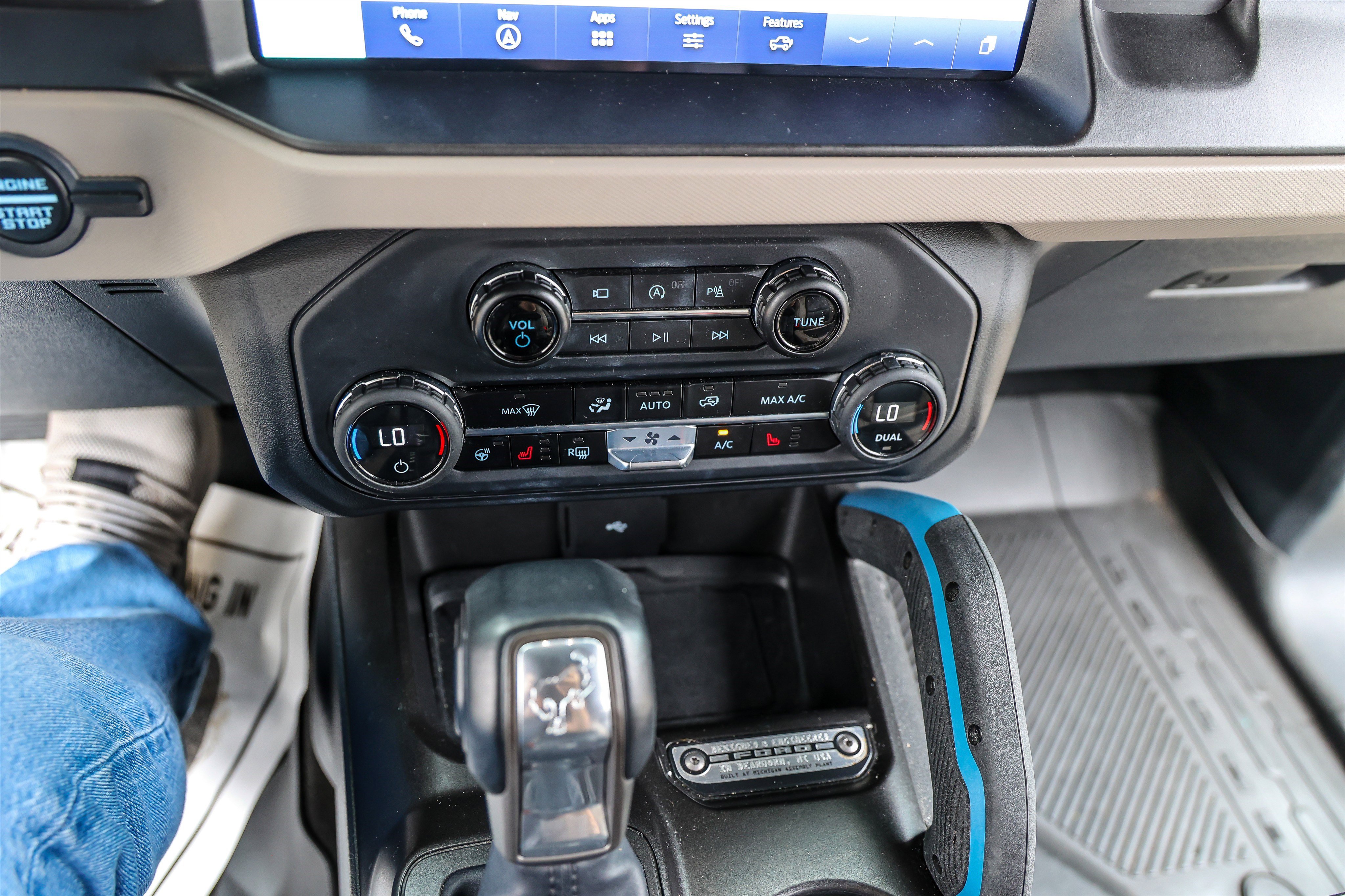 Used 2023 Ford Bronco Wildtrak AWD/4WD image 27