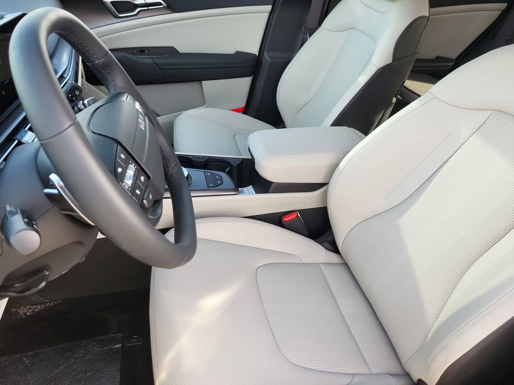 New 2026 Kia Sportage EX image 7