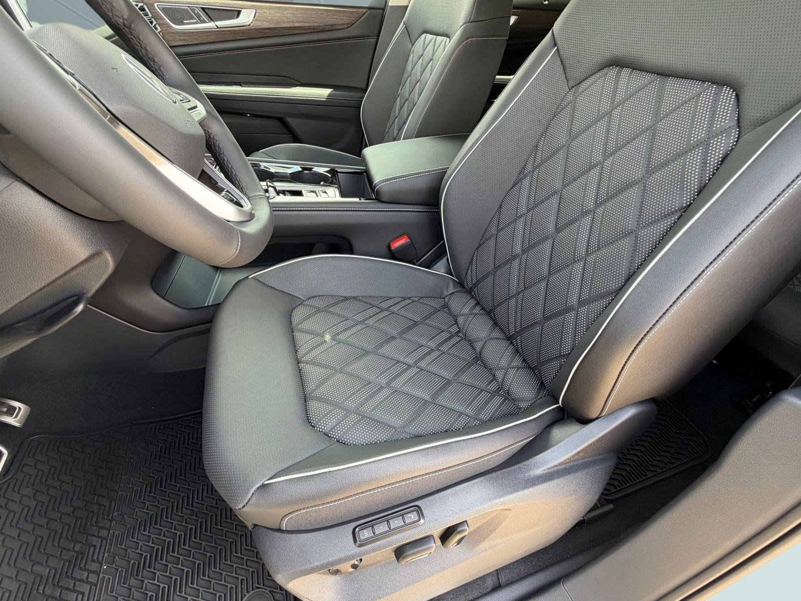 New 2026 Volkswagen Atlas SEL Premium R-Line AWD/4WD image 5