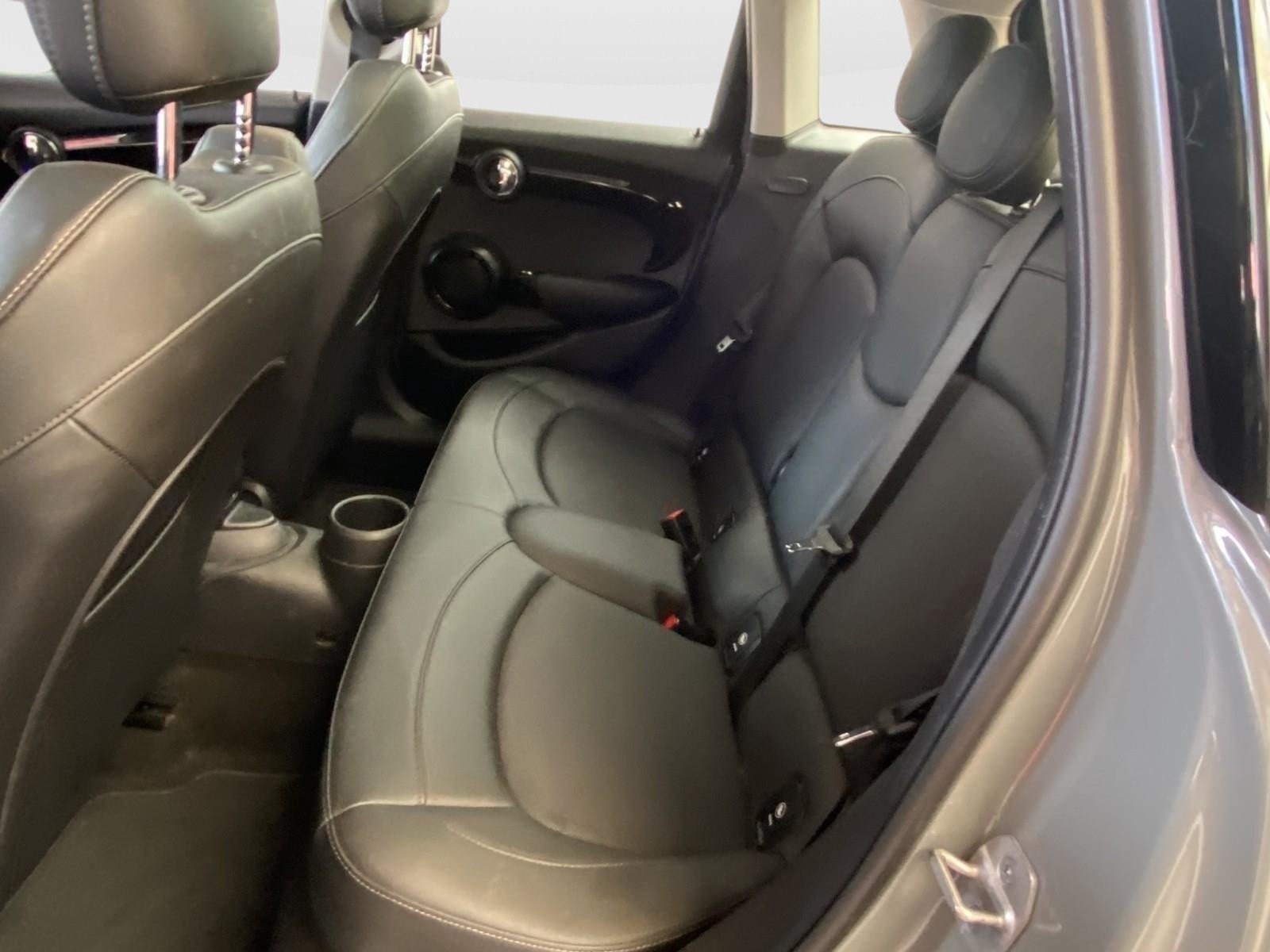 Used 2021 MINI Cooper S w/ 6.5" Touchscreen Package FWD image 17