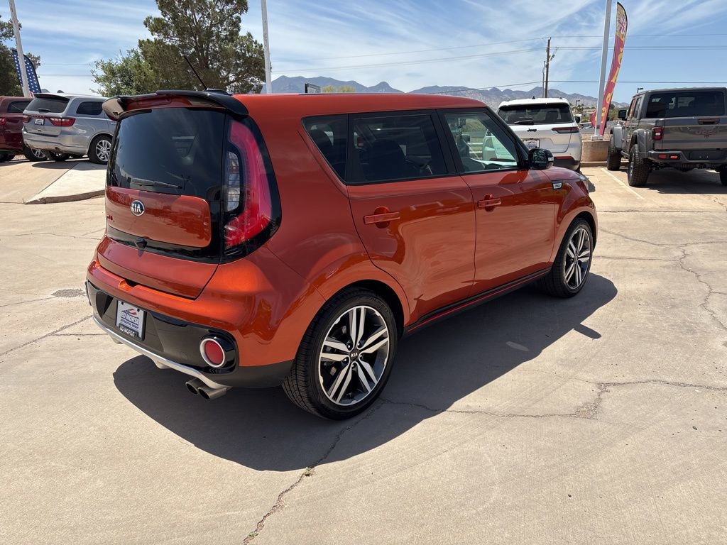 Used 2018 Kia Soul ! w/ Tech Package FWD image 6