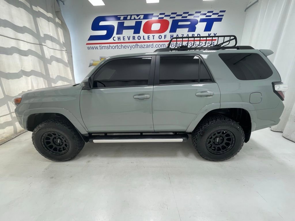 Used 2022 Toyota 4Runner Trail Special Edition image 9