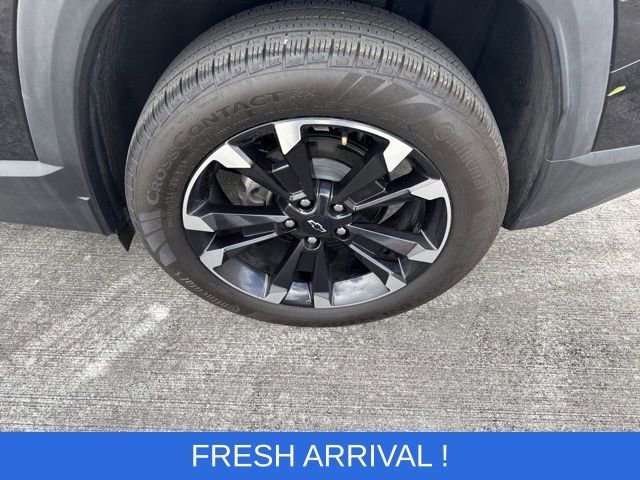 Used 2025 Chevrolet Equinox RS w/ Safety and Technology Package image 17