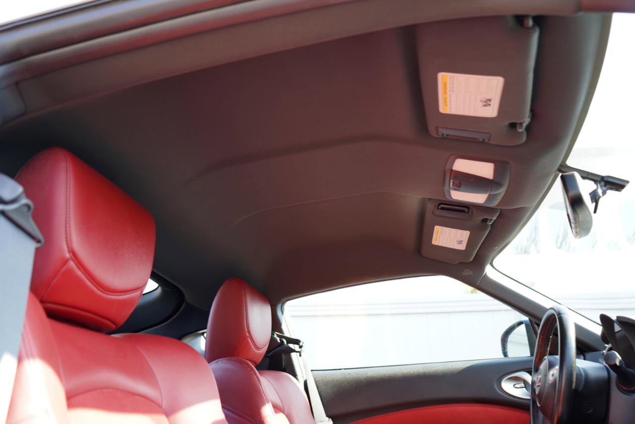 Used 2010 Nissan 370Z Touring w/ Sport Pkg image 61