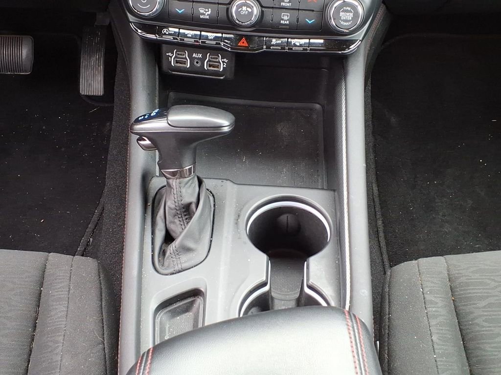 Used 2025 Dodge Durango GT image 14