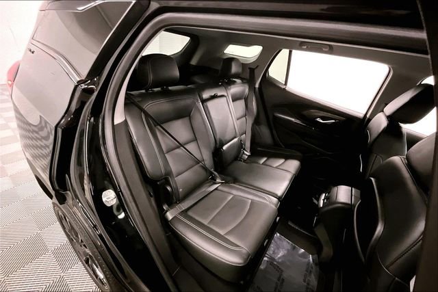 Used 2023 GMC Terrain SLT w/ Elevation Edition FWD image 24