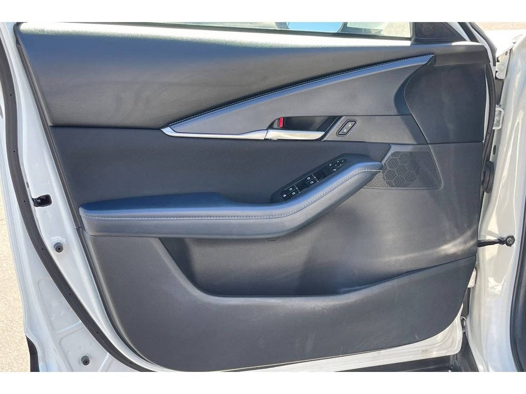 Used 2021 MAZDA CX-30 FWD 2.5 S image 12