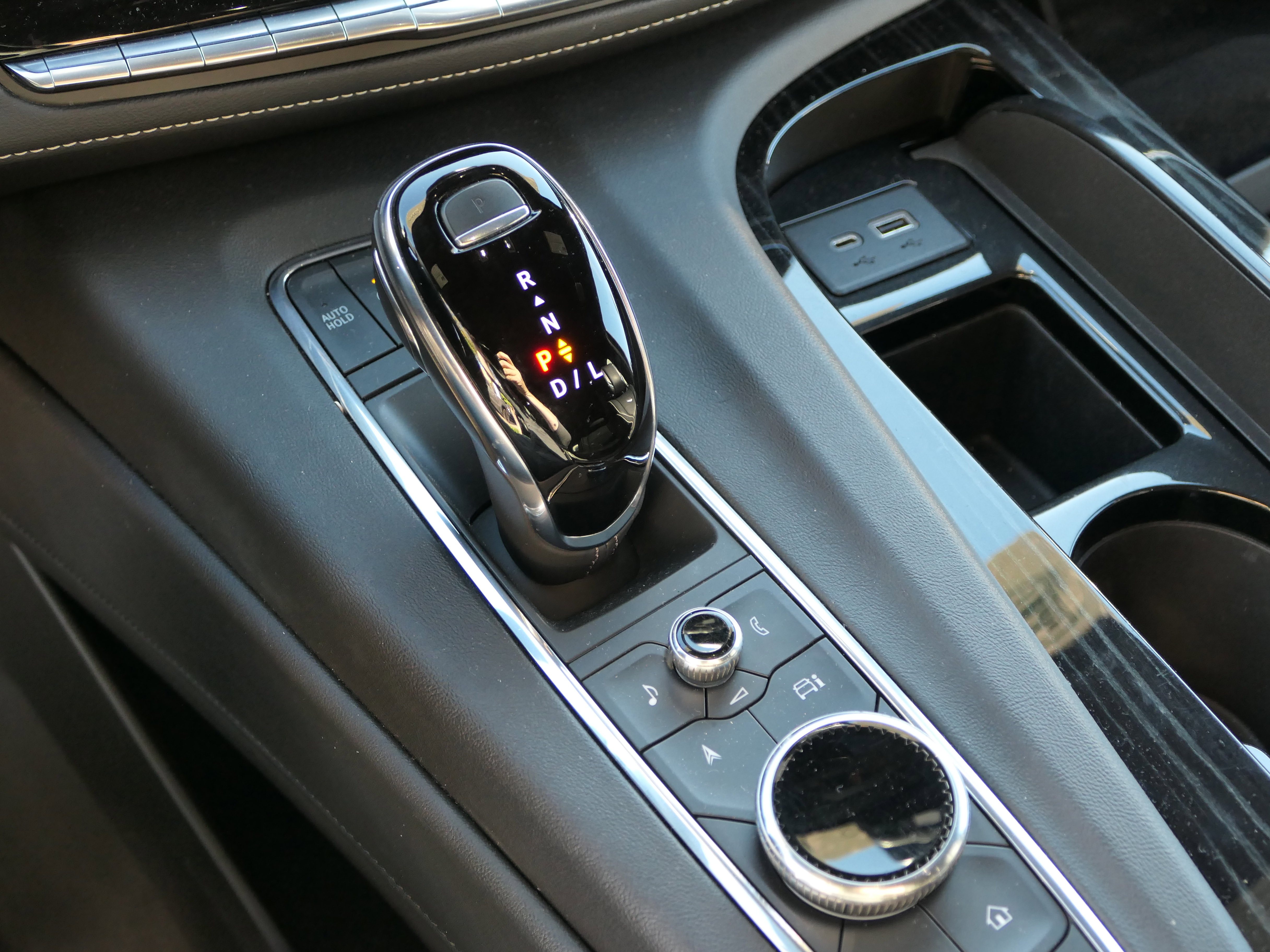 Certified 2021 Cadillac Escalade ESV Sport w/ Driver Assist Tech Package image 22