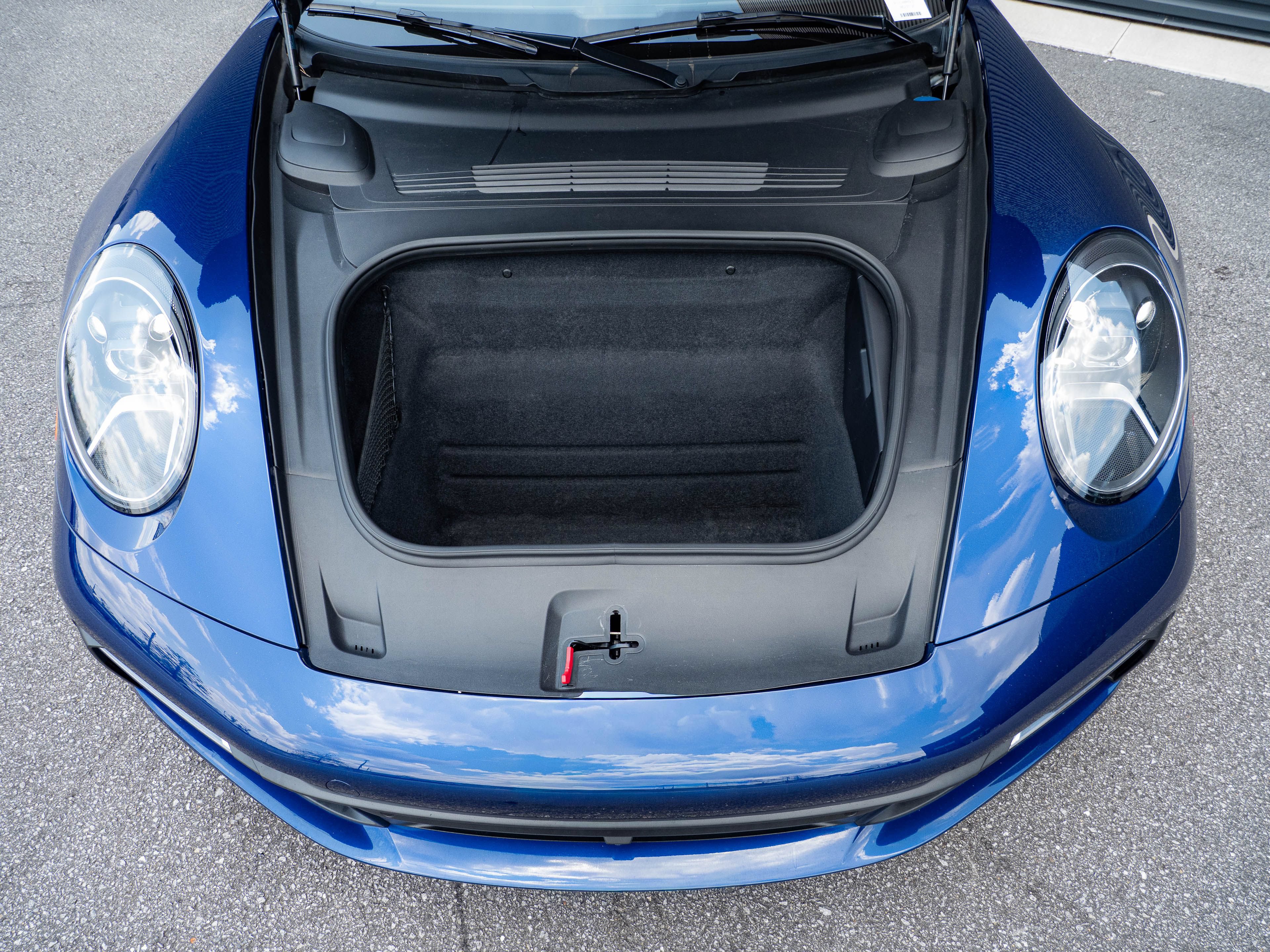 Used 2022 Porsche 911 Carrera RWD image 27