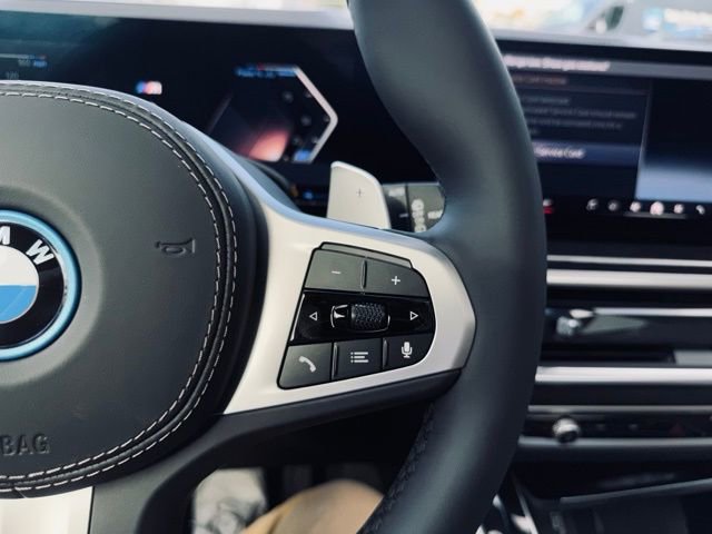 New 2026 BMW X5 xDrive50e w/ M Sport Package image 30