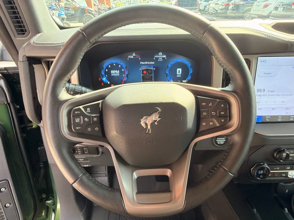 Used 2025 Ford Bronco Outer Banks AWD/4WD image 20