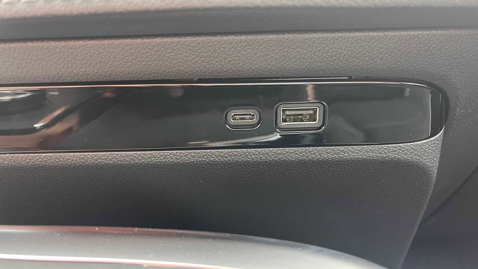 New 2026 Buick Enclave Sport Touring w/ Power Package image 22