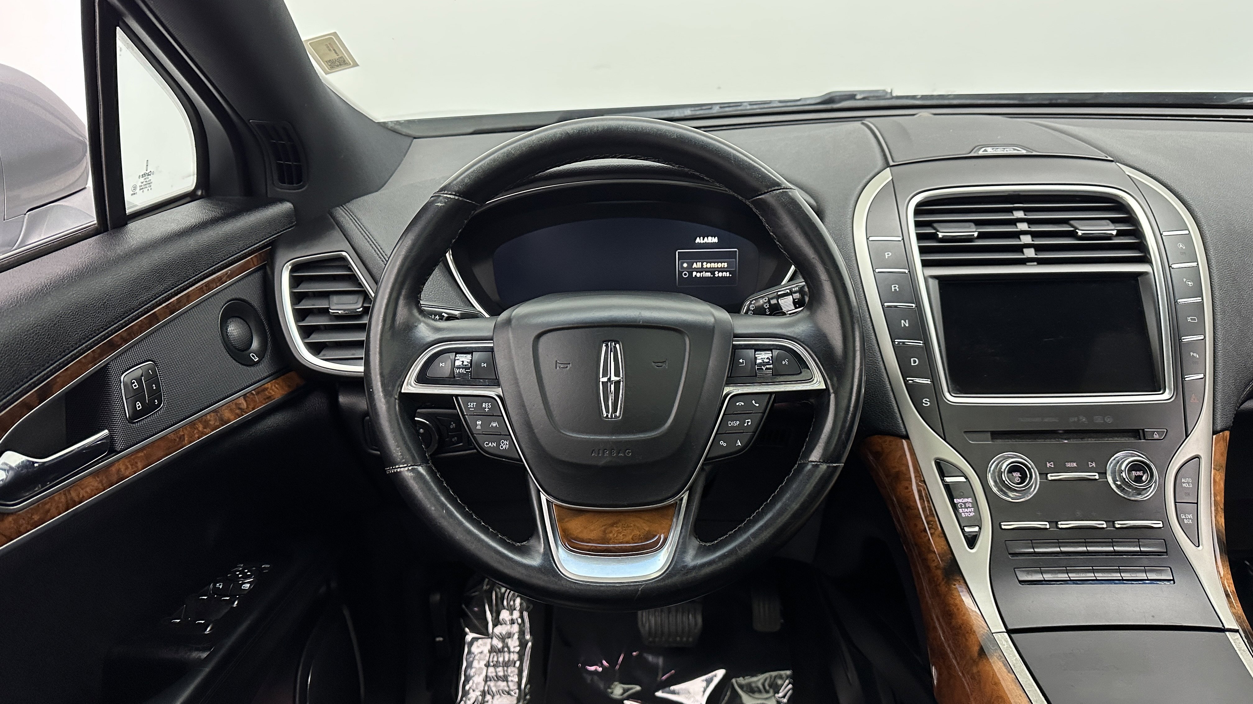 Used 2020 Lincoln Nautilus Reserve w/ Equipment Group 201A image 27