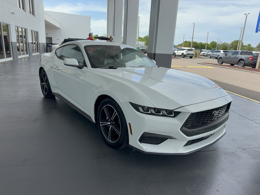 Certified 2024 Ford Mustang Premium image 4