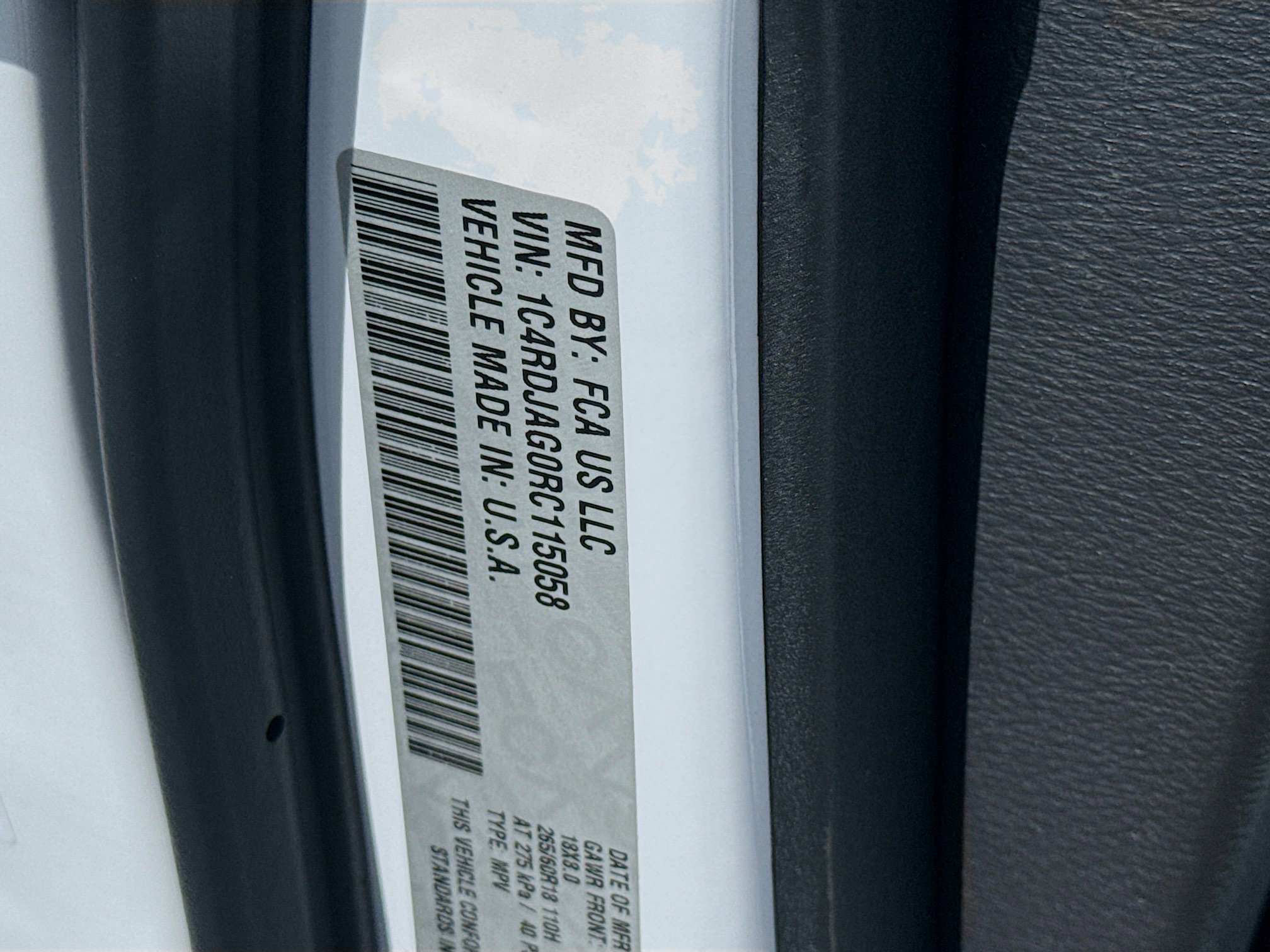 Used 2024 Dodge Durango SXT AWD/4WD image 37