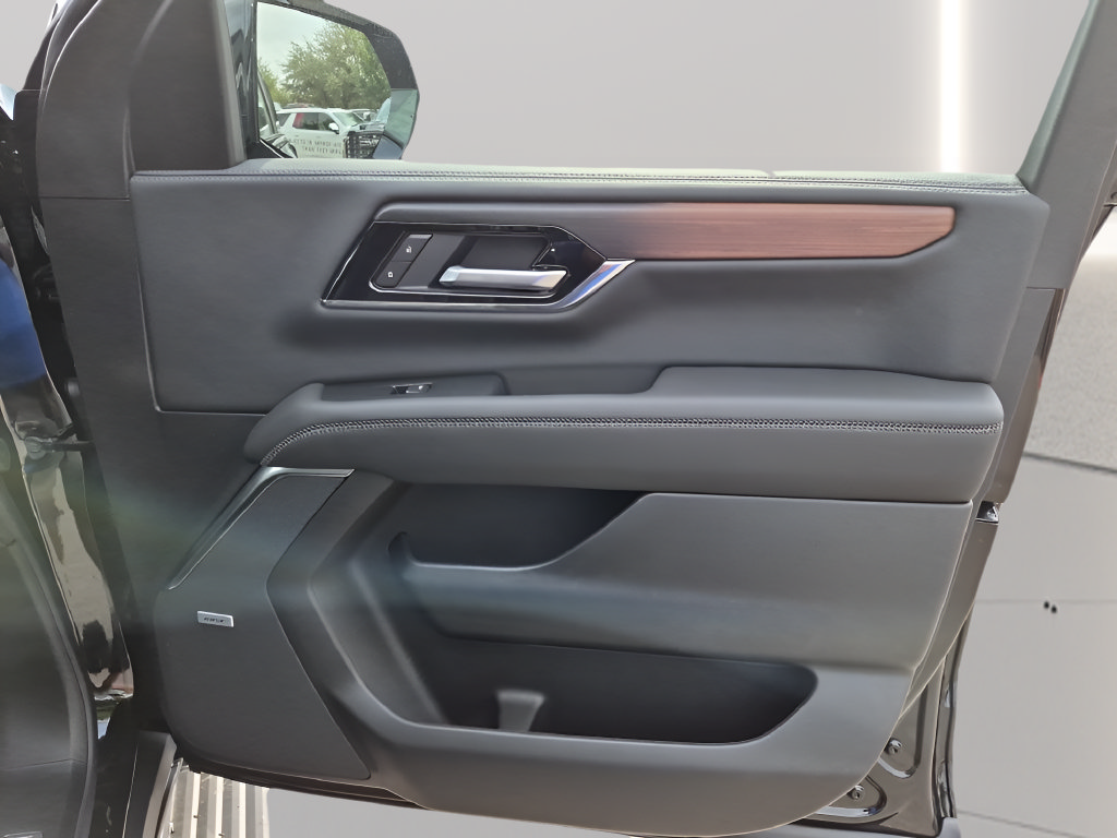 New 2026 GMC Yukon Denali w/ Denali Reserve Package AWD/4WD image 36