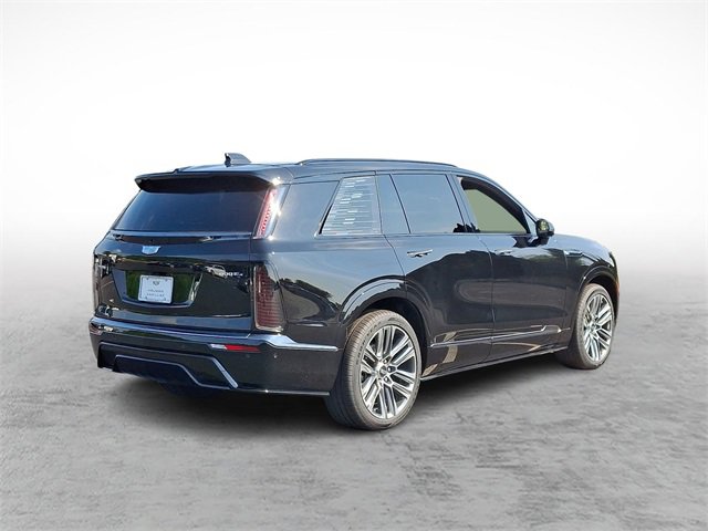 New 2026 Cadillac Vistiq Platinum image 3