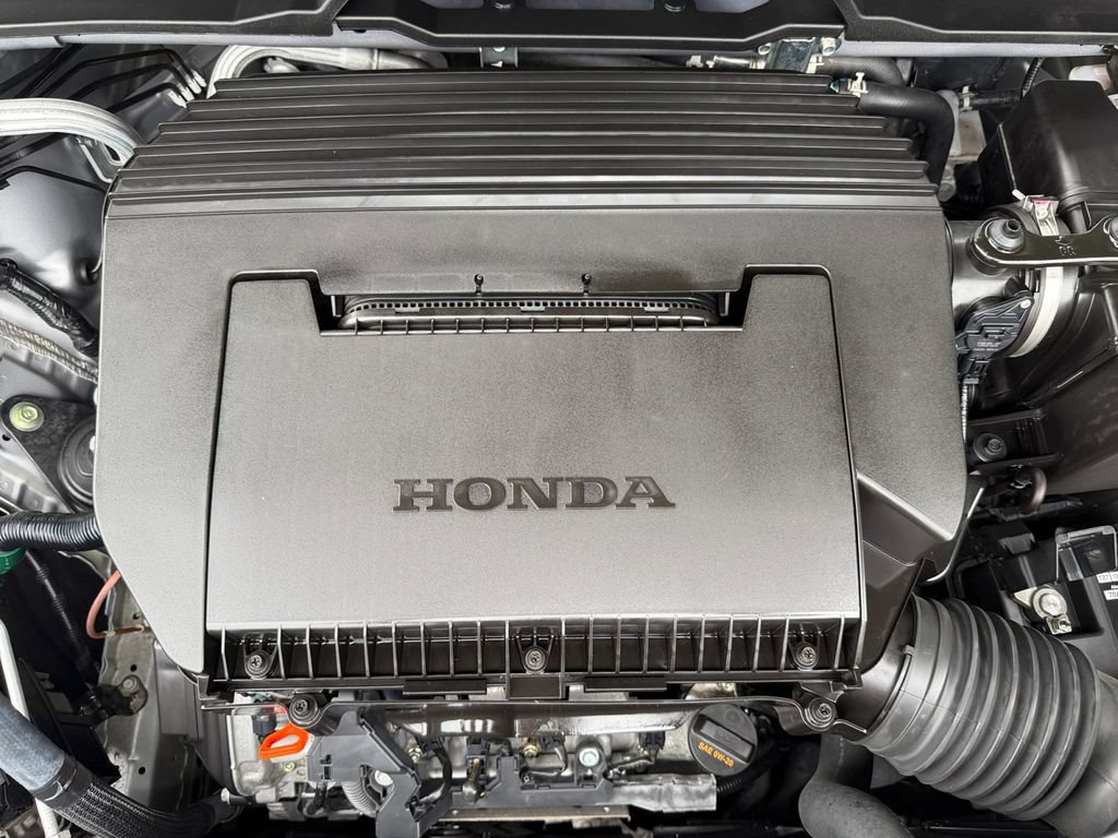 Used 2025 Honda Pilot TrailSport image 24