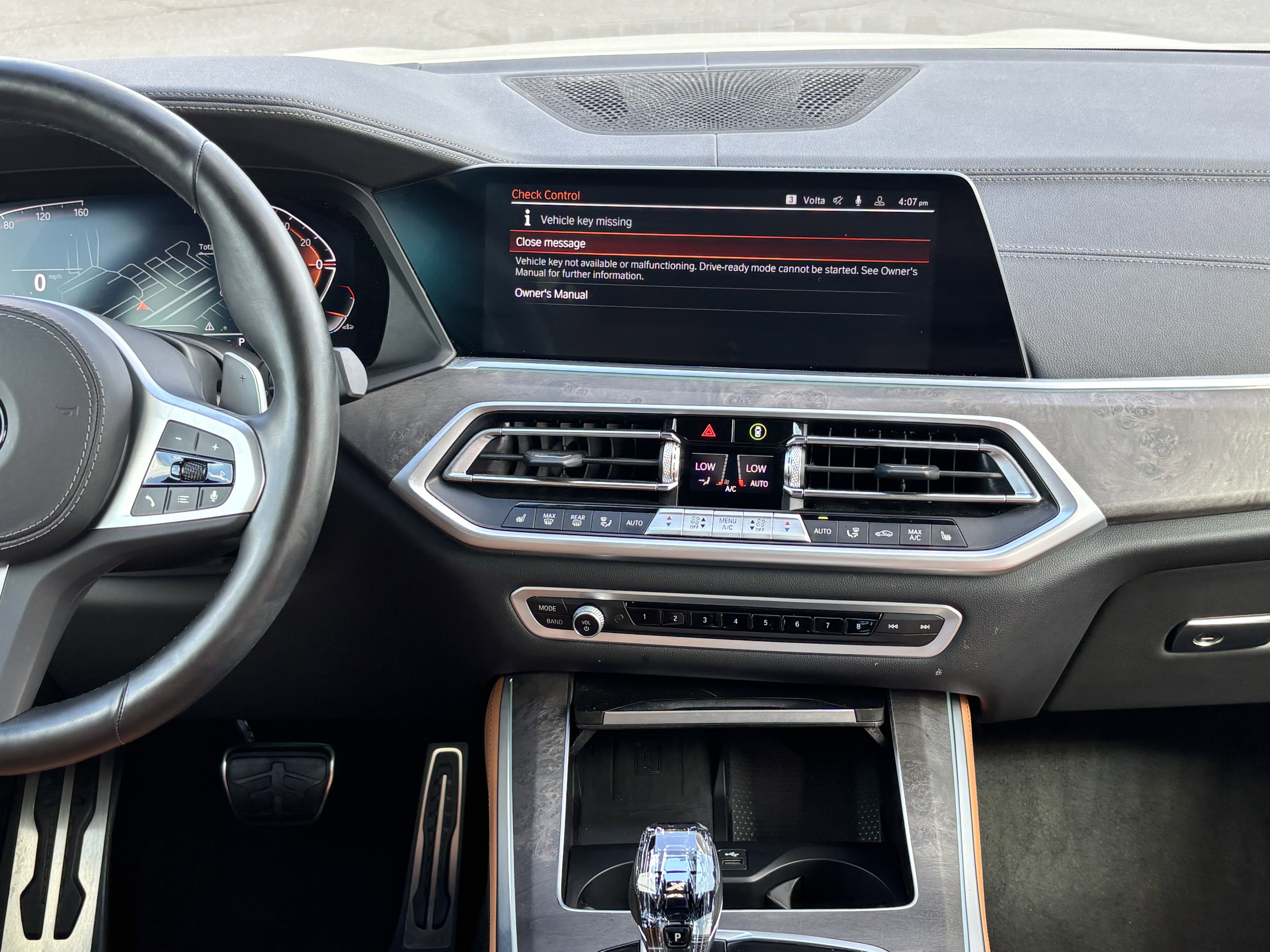 Used 2022 BMW X5 xDrive40i w/ M Sport Package AWD/4WD image 31