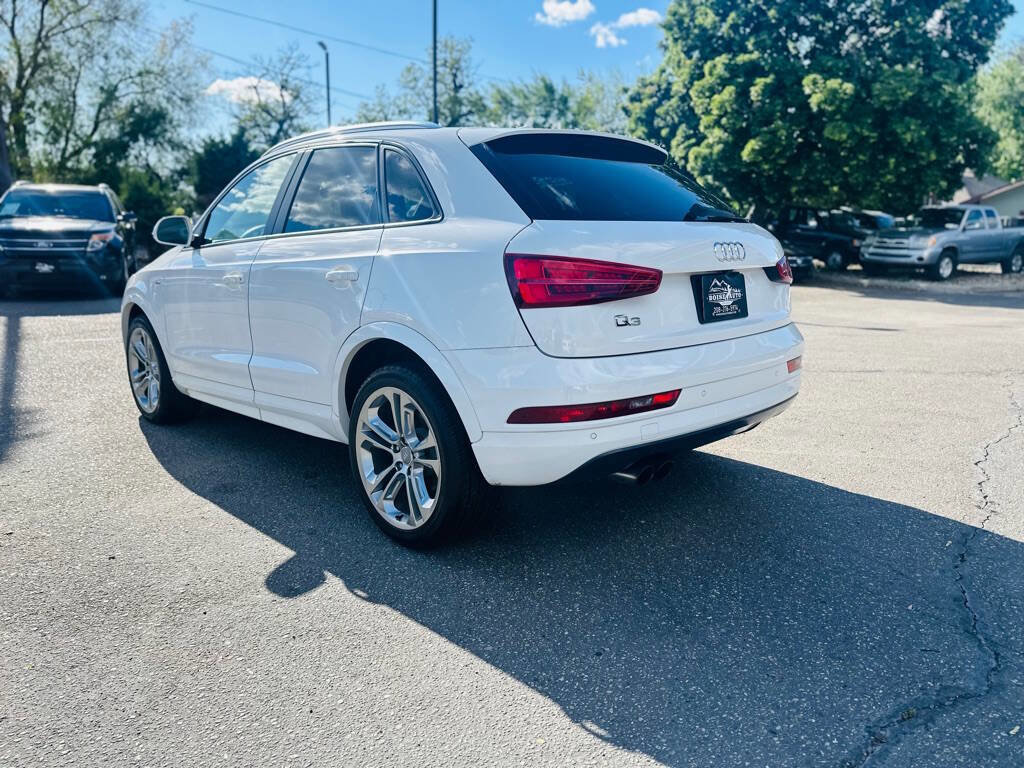 Used 2018 Audi Q3 2.0T Premium w/ Convenience Package image 6