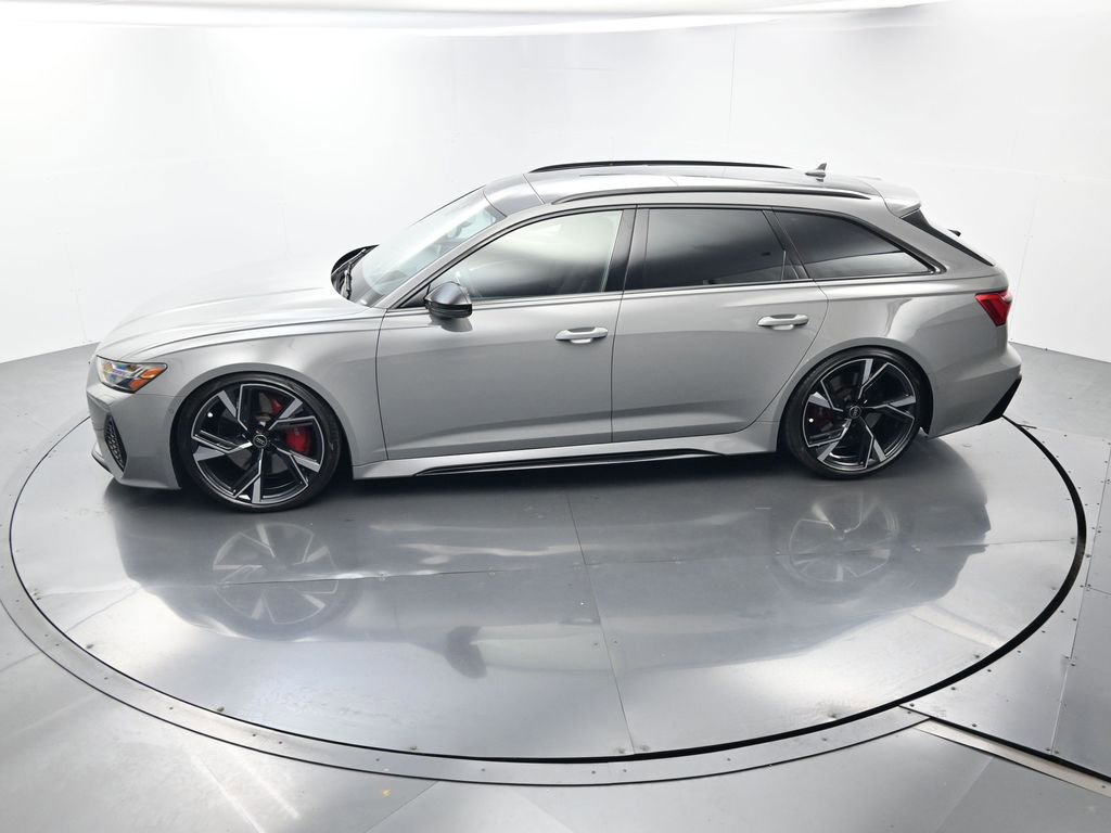 Used 2023 Audi RS 6 AWD/4WD image 33