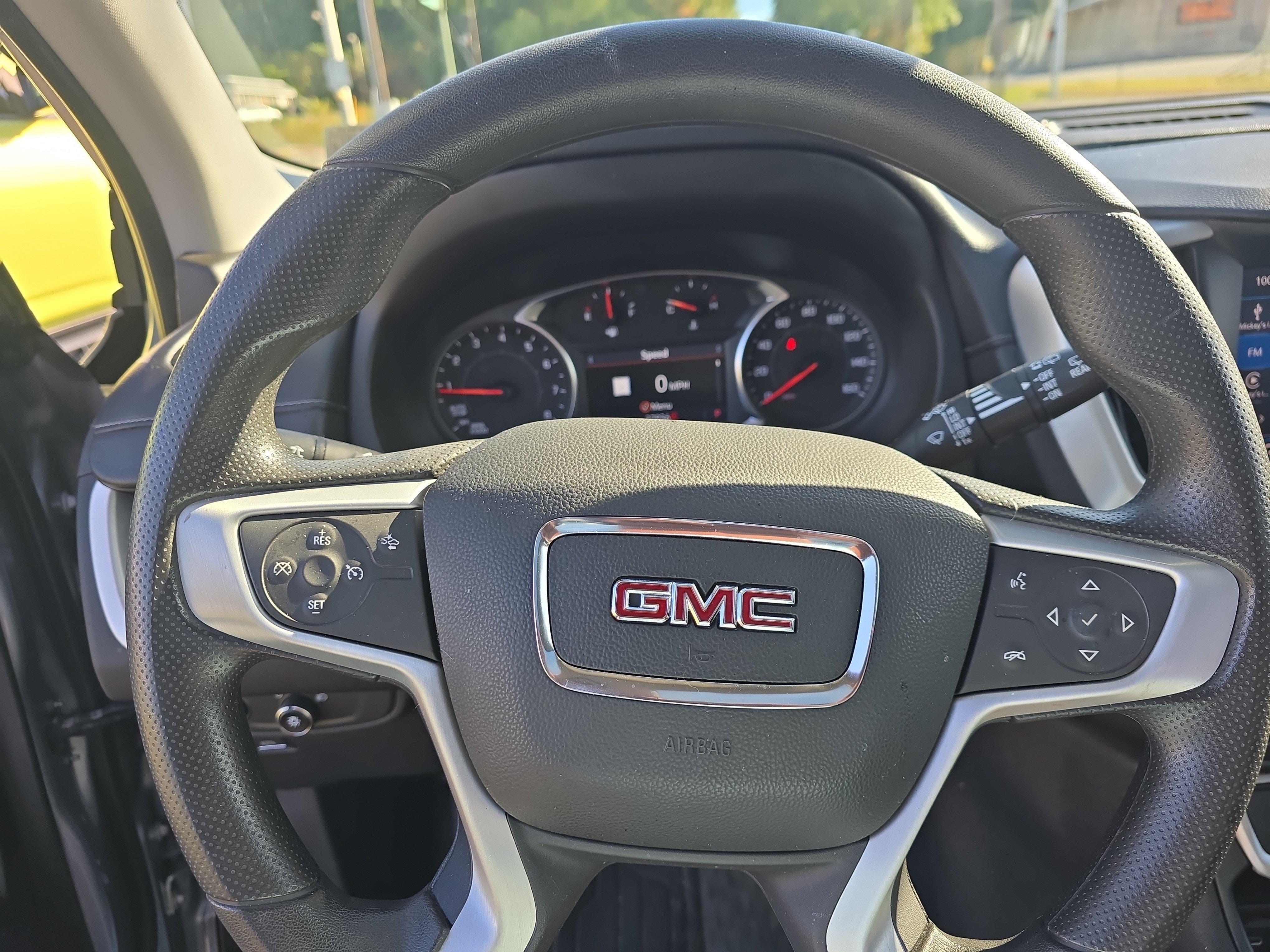 Used 2023 GMC Terrain SLE w/ Driver Convenience Package AWD/4WD image 22