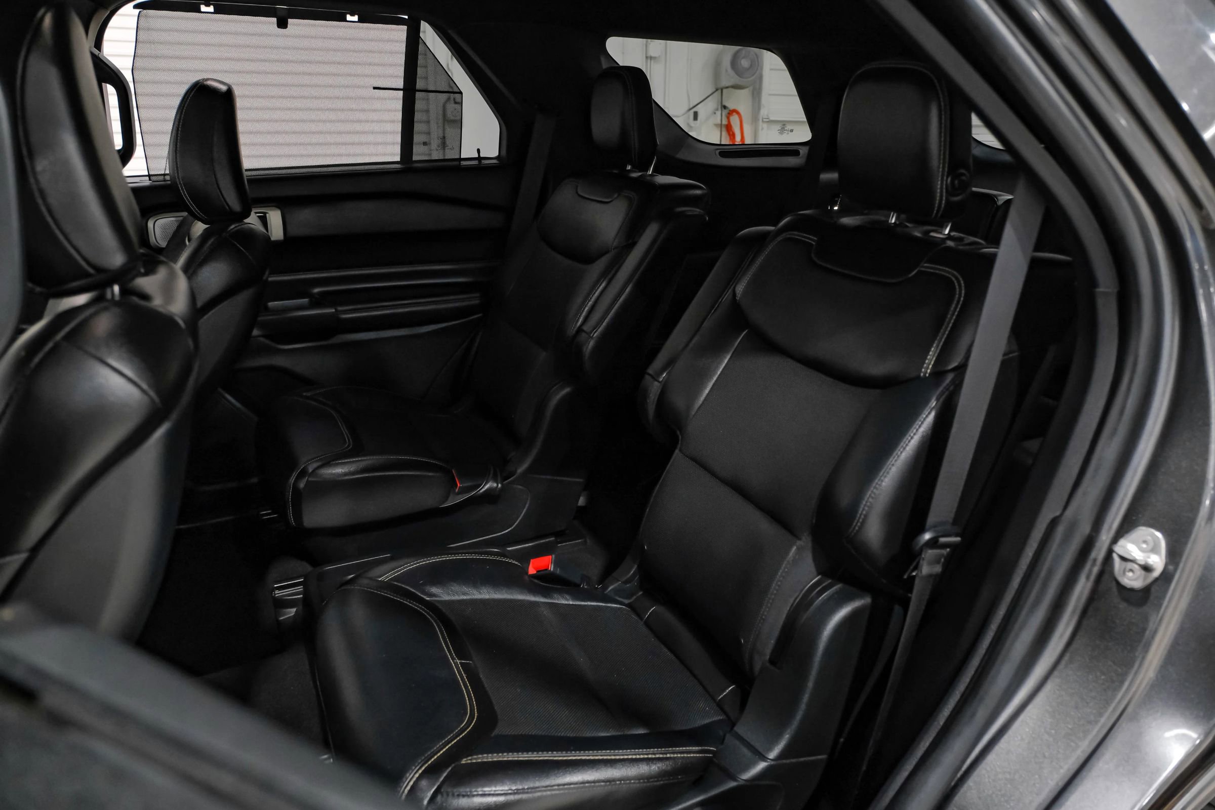 Used 2020 Ford Explorer ST w/ ST Street Pack image 15