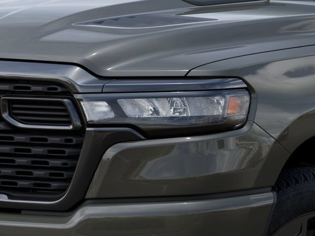 New 2026 RAM 1500 Express AWD/4WD image 10