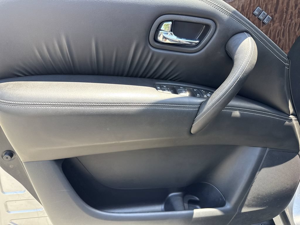 Used 2018 Nissan Armada SL w/ Moonroof Package AWD/4WD image 10