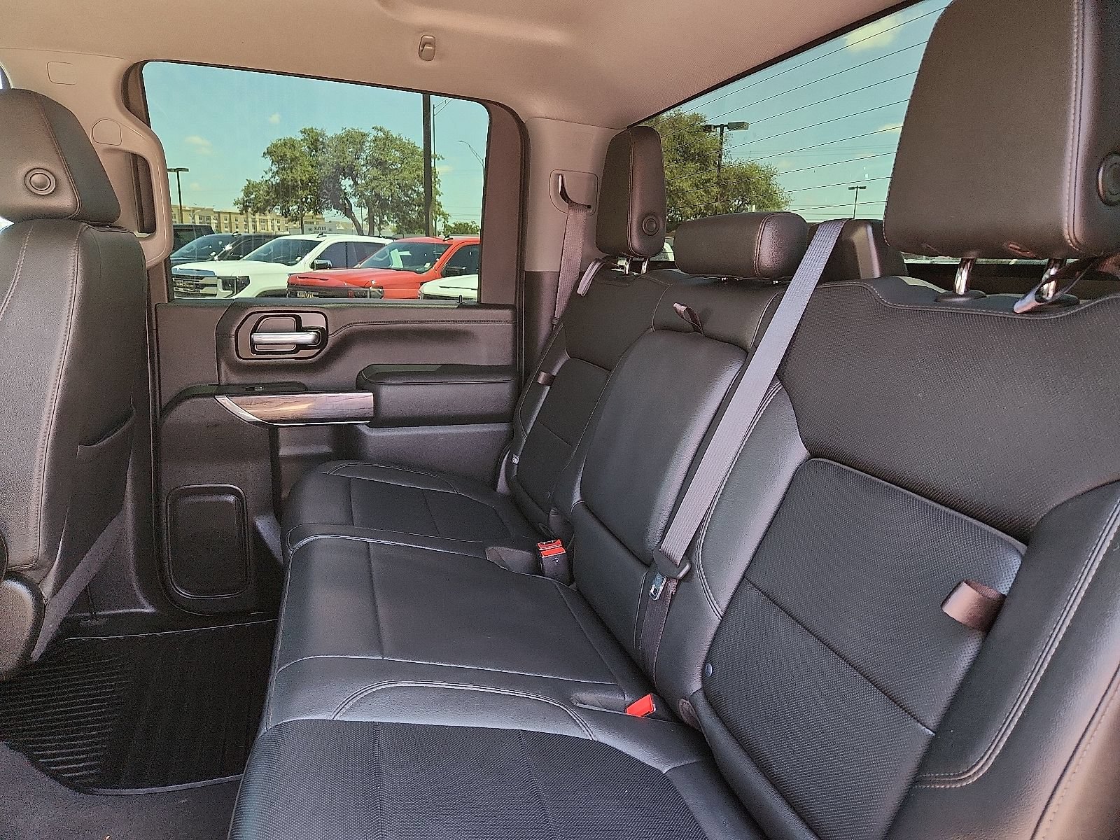 Used 2022 Chevrolet Silverado 2500 LTZ AWD/4WD image 12